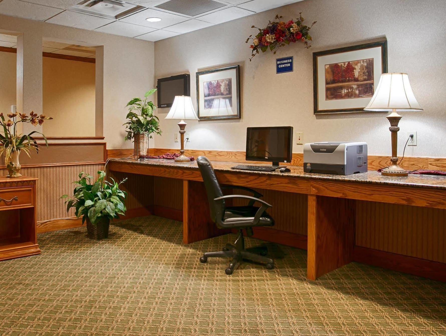 Best Western Seminole Inn And Suites Exterior photo